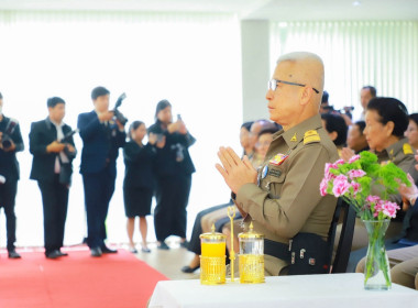 กรมส่งเสริมสหกรณ์ร่วมพิธีเจริญพระพุทธมนต์ ... พารามิเตอร์รูปภาพ 5